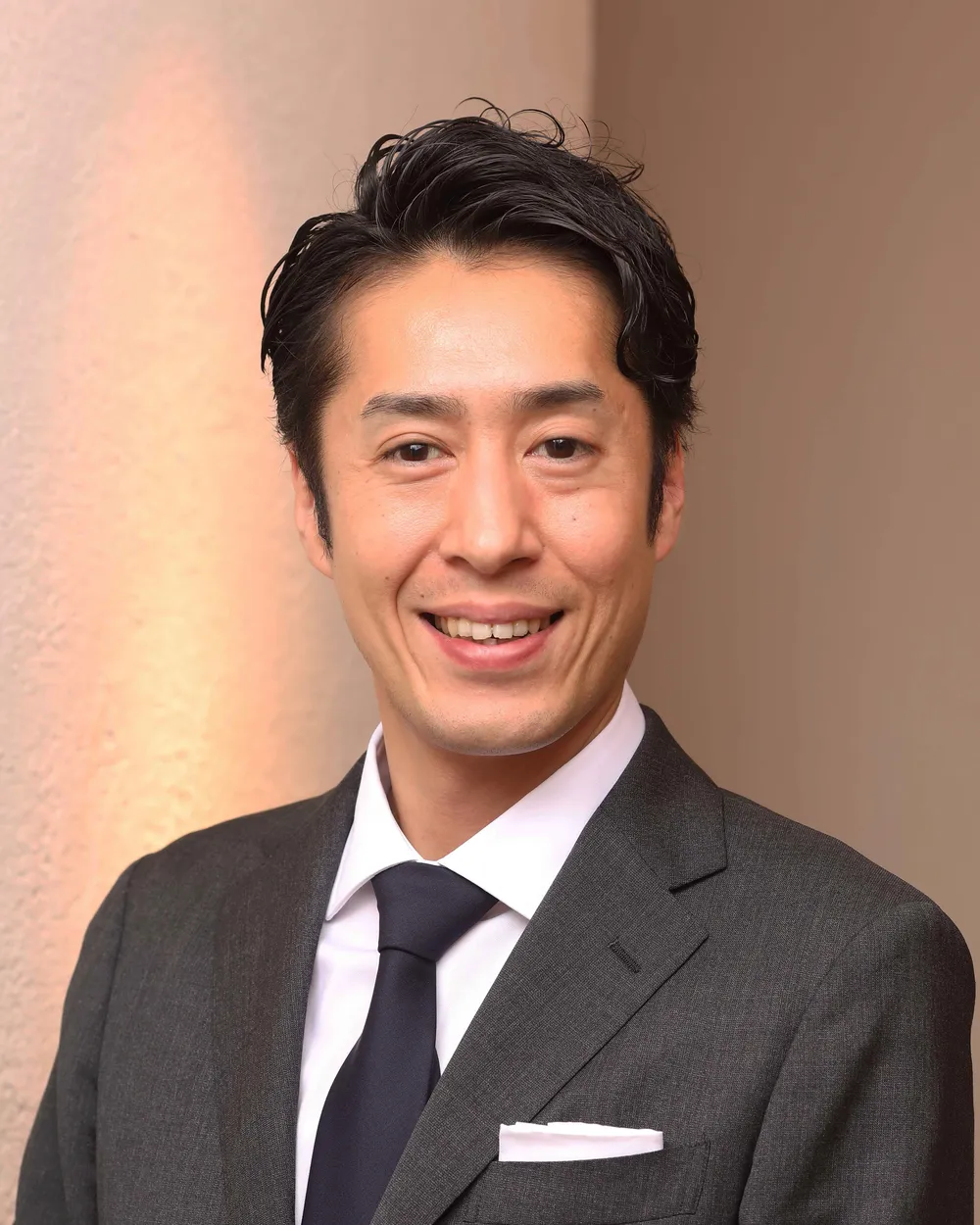 マネージャー兼ソムリエ 内藤 大治朗