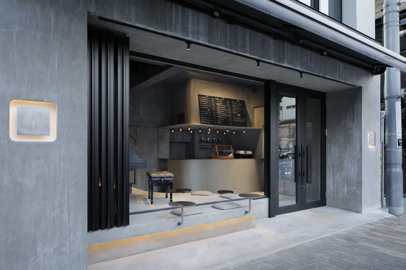Café Apéro 西麻布本店の写真