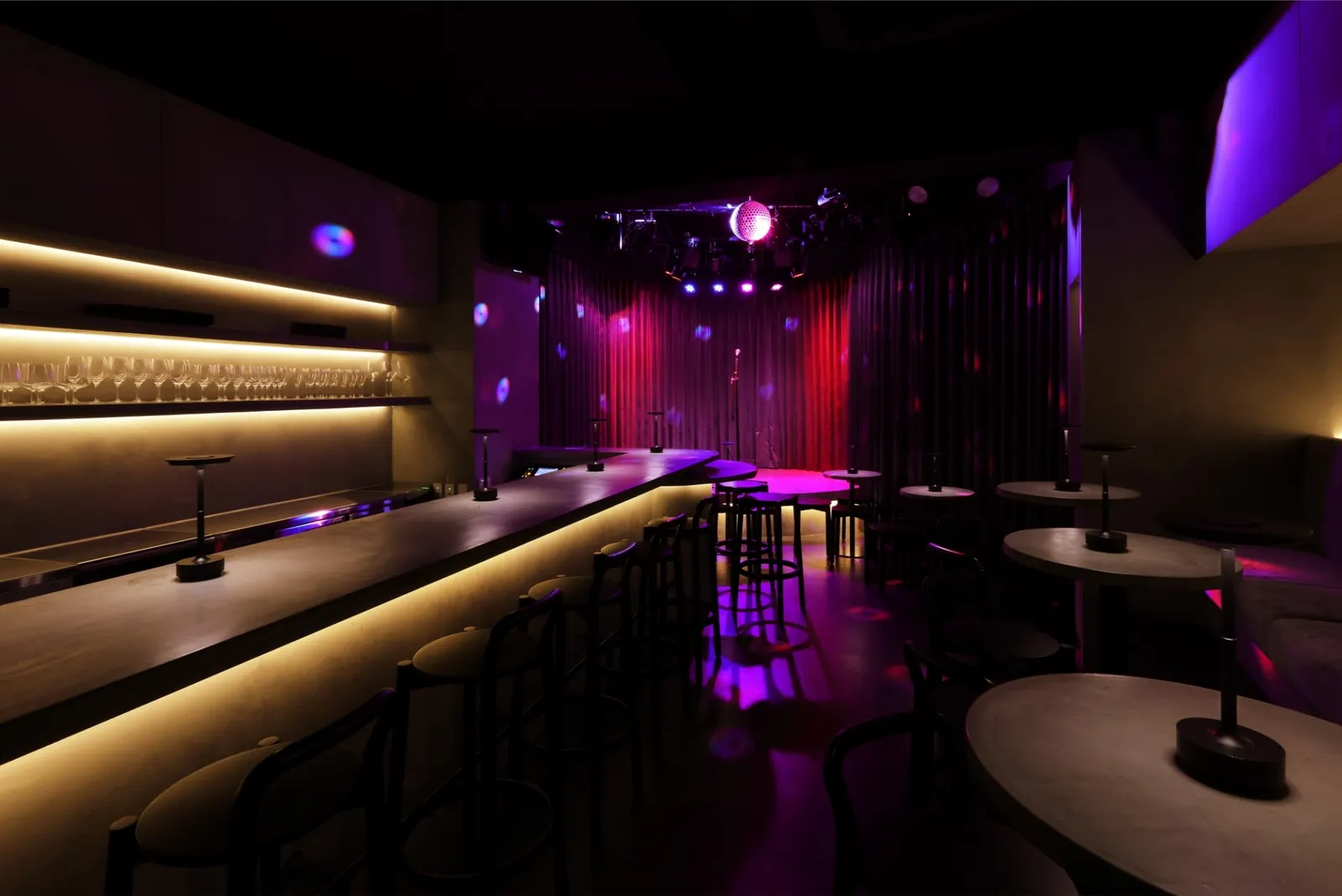 GRAPES KITASANDO UNDERGROUNDの写真